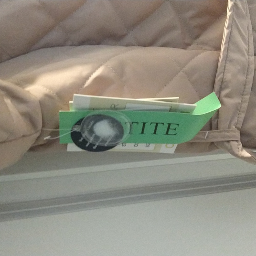 Jacket - Picture 7 of 10